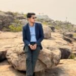 Profile picture of Ayush Mishra